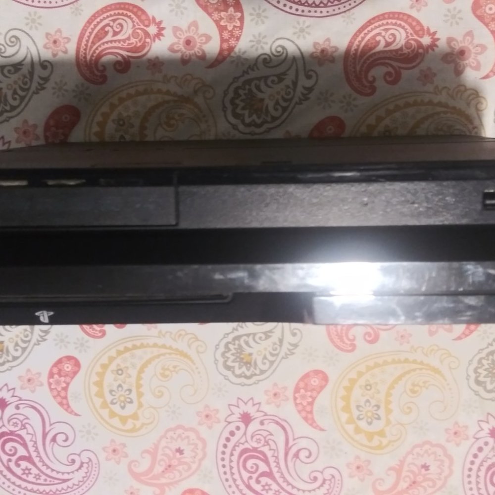 PS3 - Picture 3 of 4